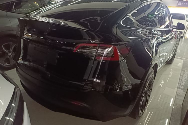 Used Tesla Model Y 2022 Rear-Wheel-Drive Version Rear Right 45 Deg