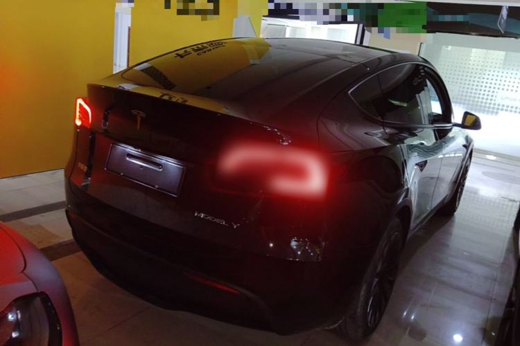 Used Tesla Model Y 2022 Rear-Wheel-Drive Version Rear Right 45 Deg