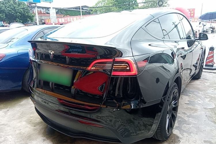 Used Tesla Model Y 2022 Rear-Wheel-Drive Version Rear Right 45 Deg