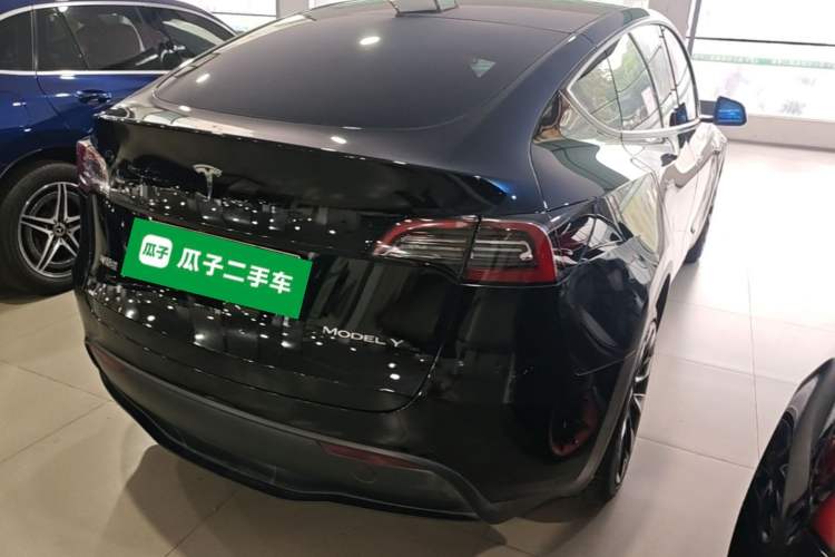 Used Tesla Model Y 2022 Long-Range All-Wheel-Drive Version Rear Right 45 Deg