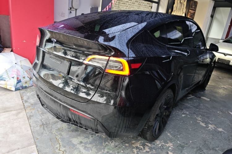 Used Tesla Model Y 2022 Rear-Wheel-Drive Version Rear Right 45 Deg