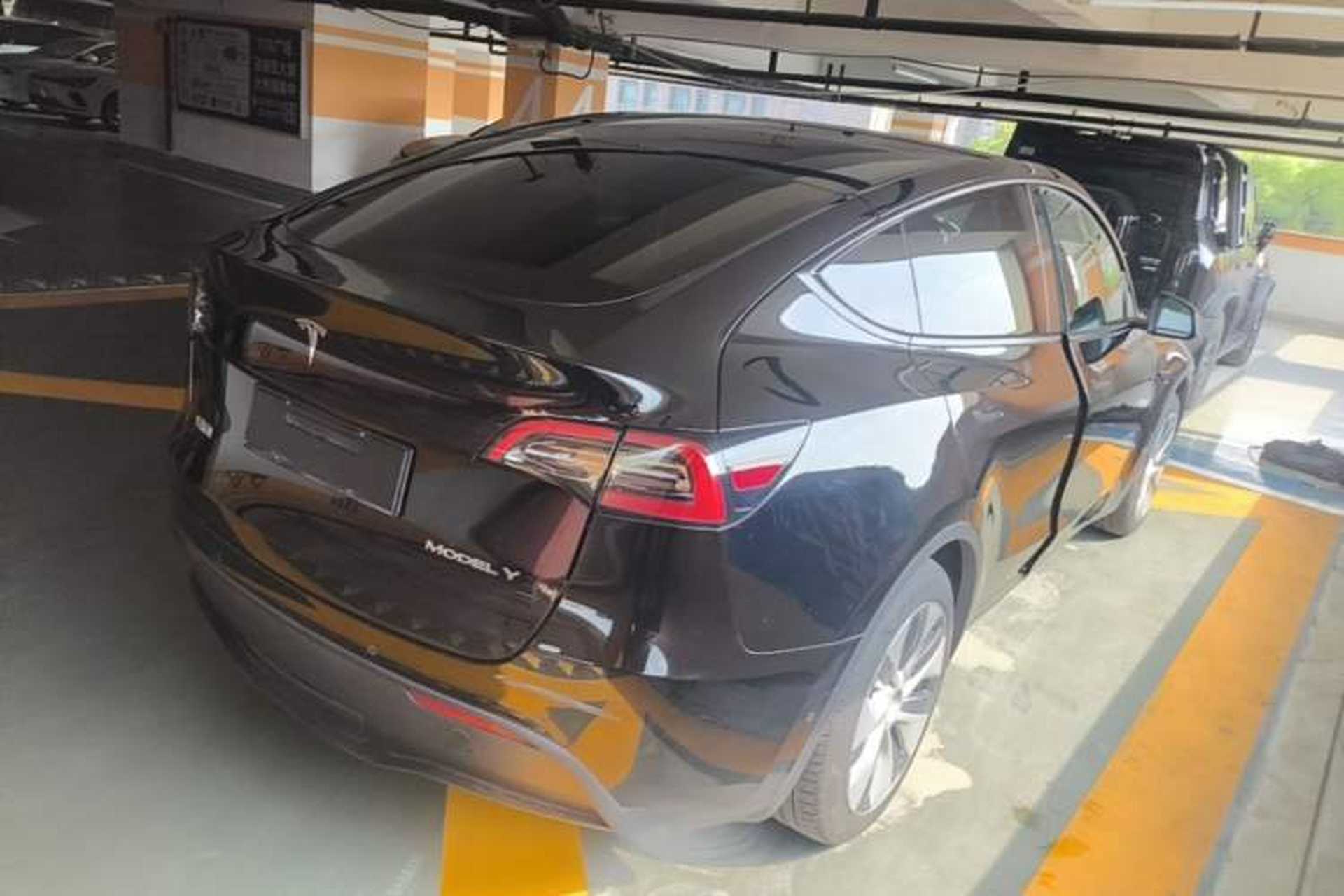 Used Tesla Model Y 2022 Rear-Wheel-Drive Version Rear Right 45 Deg