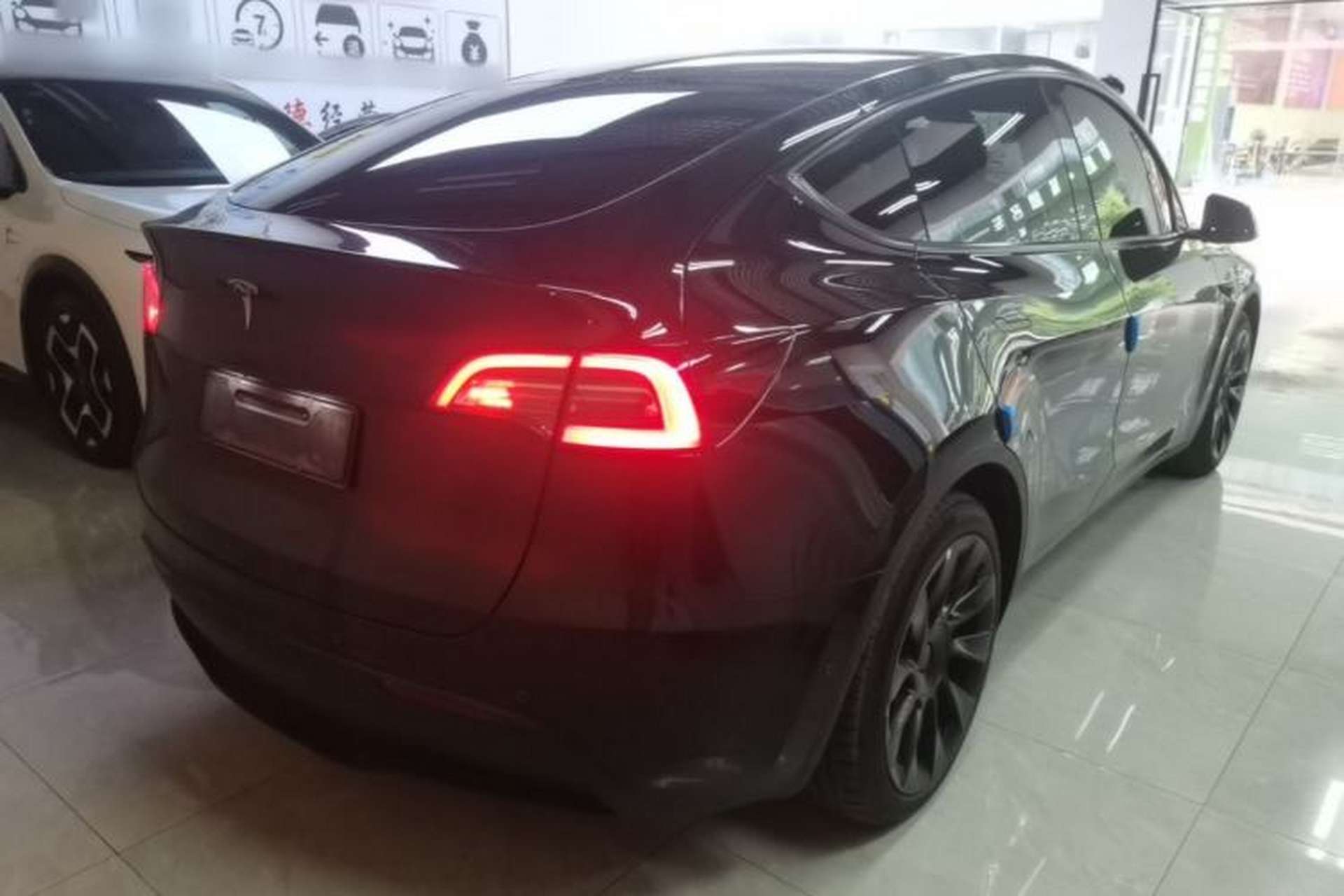 Used Tesla Model Y 2022 Revised Version Rear-Wheel Drive Rear Right 45 Deg