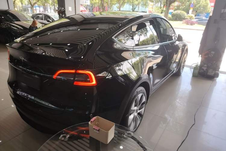 Used Tesla Model Y 2022 Revised Version Rear-Wheel Drive Rear Right 45 Deg