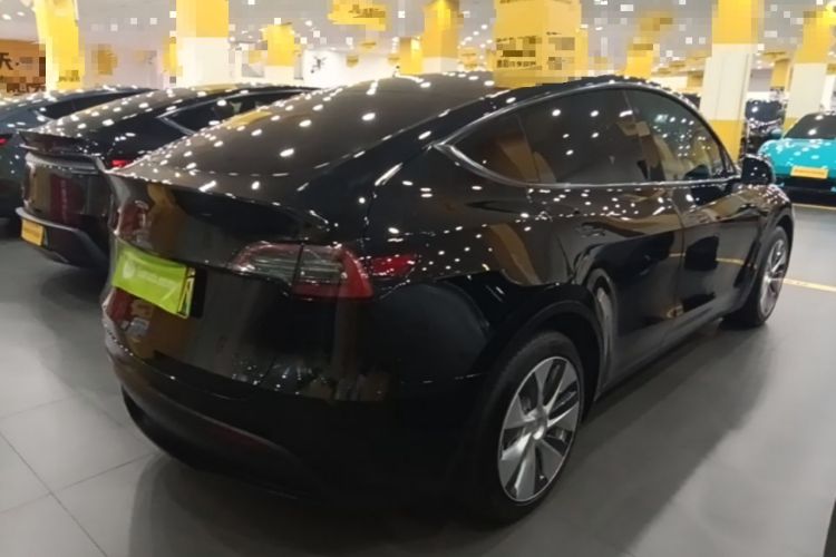 Used Tesla Model Y 2022 Rear-Wheel-Drive Version Rear Right 45 Deg