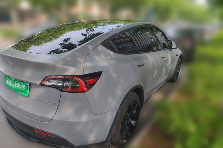 Used Tesla Model Y 2022 Long-Range All-Wheel-Drive Version Rear Right 45 Deg