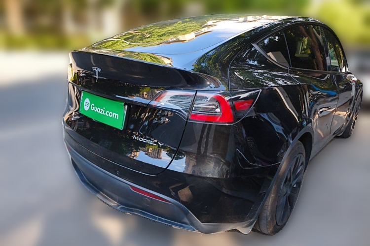 Used Tesla Model Y 2022 Rear-Wheel-Drive Version Rear Right 45 Deg