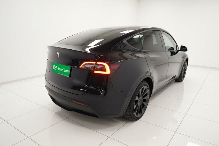 Used Tesla Model Y 2022 Rear-Wheel-Drive Version Rear Right 45 Deg