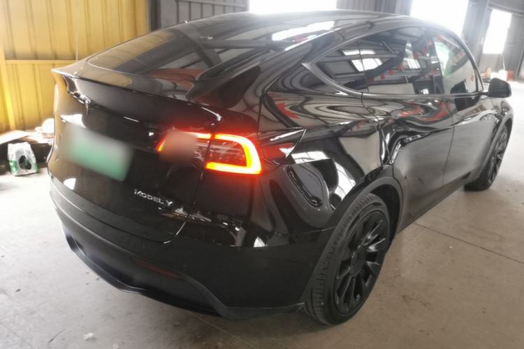 Used Tesla Model Y 2022 Rear-Wheel-Drive Version Rear Right 45 Deg