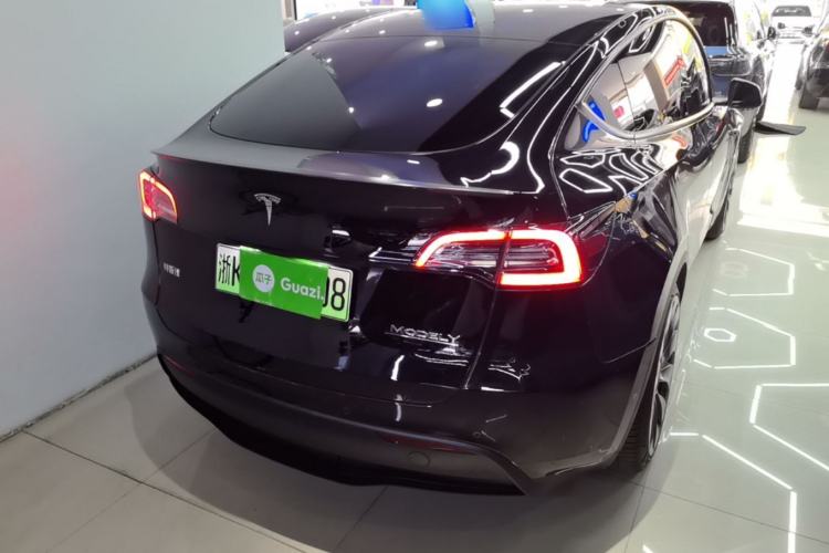 Used Tesla Model Y 2022 Performance High-Performance All-Wheel-Drive Version Rear Right 45 Deg