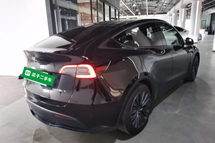 Used Tesla Model Y 2022 Revised Version Rear-Wheel Drive Rear Right 45 Deg