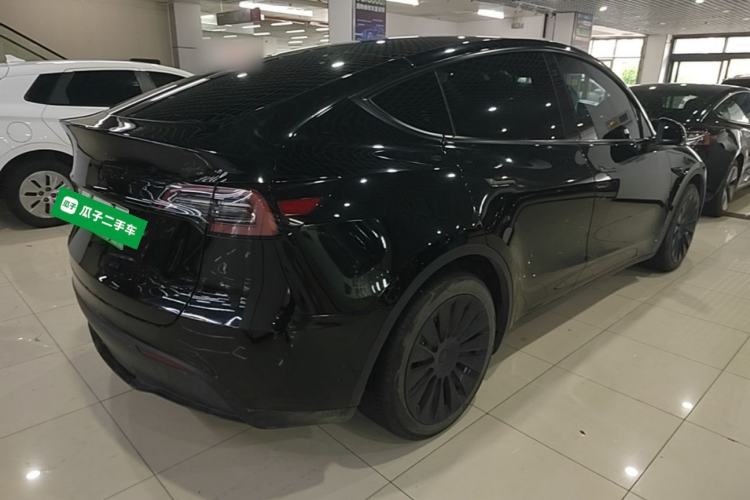Used Tesla Model Y 2022 Rear-Wheel-Drive Version Rear Right 45 Deg