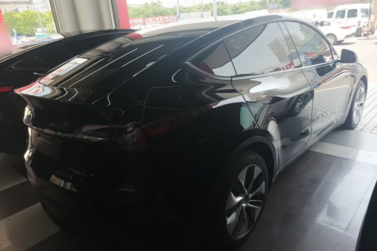 Used Tesla Model Y 2022 Rear-Wheel-Drive Version Rear Right 45 Deg