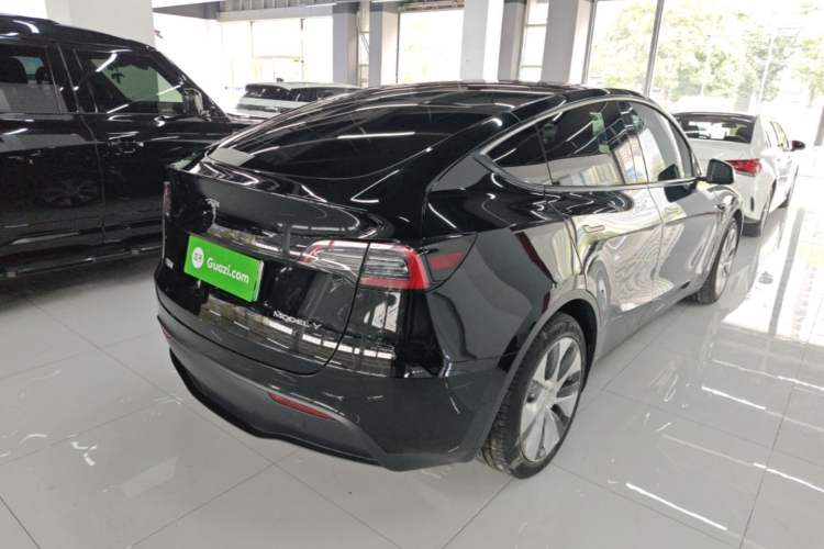 Used Tesla Model Y 2022 Rear-Wheel-Drive Version Rear Right 45 Deg