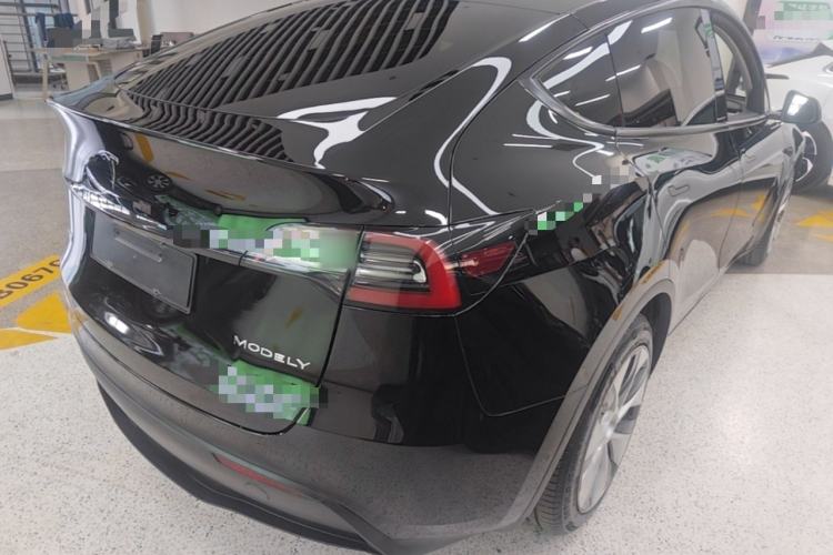 Used Tesla Model Y 2022 Rear-Wheel-Drive Version Rear Right 45 Deg