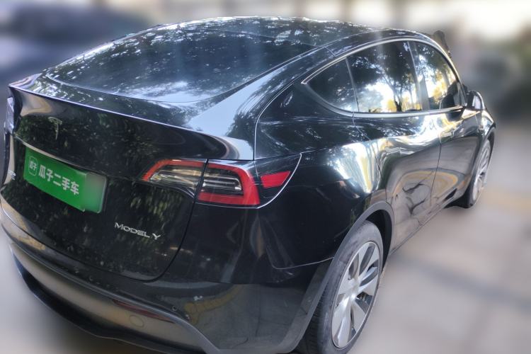 Used Tesla Model Y 2022 Rear-Wheel-Drive Version Rear Right 45 Deg