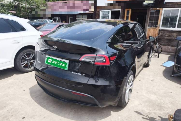 Used Tesla Model Y 2022 Revised Version Long-Range All-Wheel Drive Rear Right 45 Deg