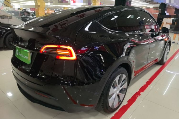Used Tesla Model Y 2022 Rear-Wheel-Drive Version Rear Right 45 Deg