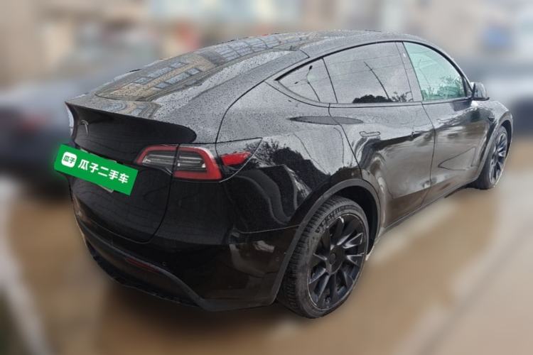 Used Tesla Model Y 2022 Long-Range All-Wheel-Drive Version Rear Right 45 Deg