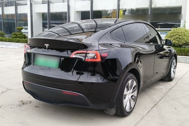 Used Tesla Model Y 2022 Long-Range All-Wheel-Drive Version Rear Right 45 Deg