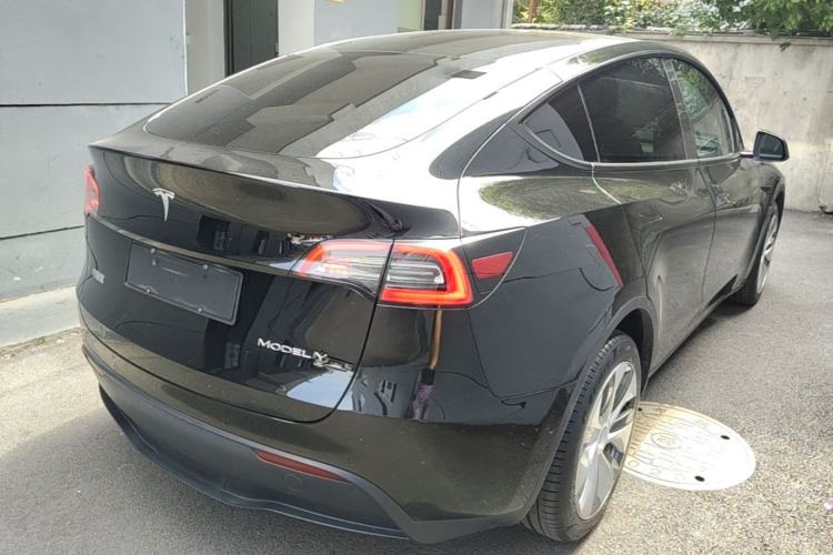 Used Tesla Model Y 2022 Revised Version Rear-Wheel Drive Rear Right 45 Deg