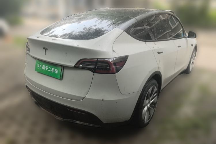 Used Tesla Model Y 2022 Rear-Wheel-Drive Version Rear Right 45 Deg