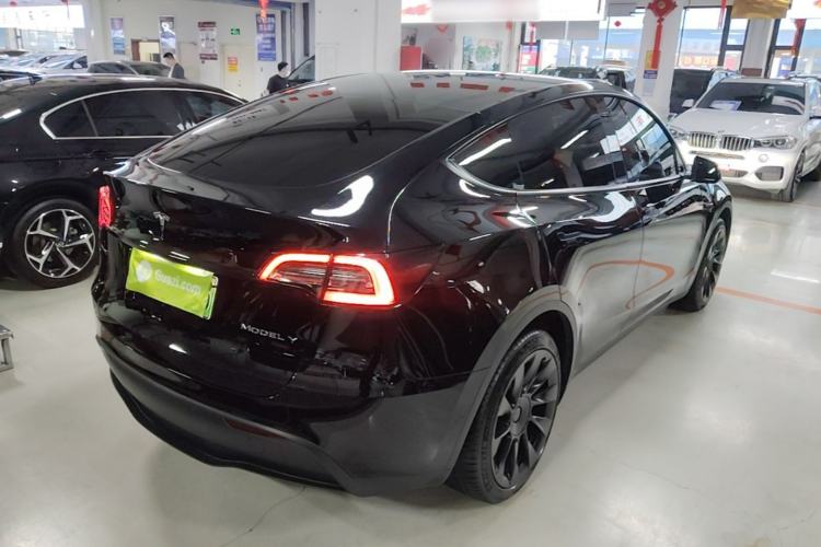 Used Tesla Model Y 2022 Revised Version Long-Range All-Wheel Drive Rear Right 45 Deg