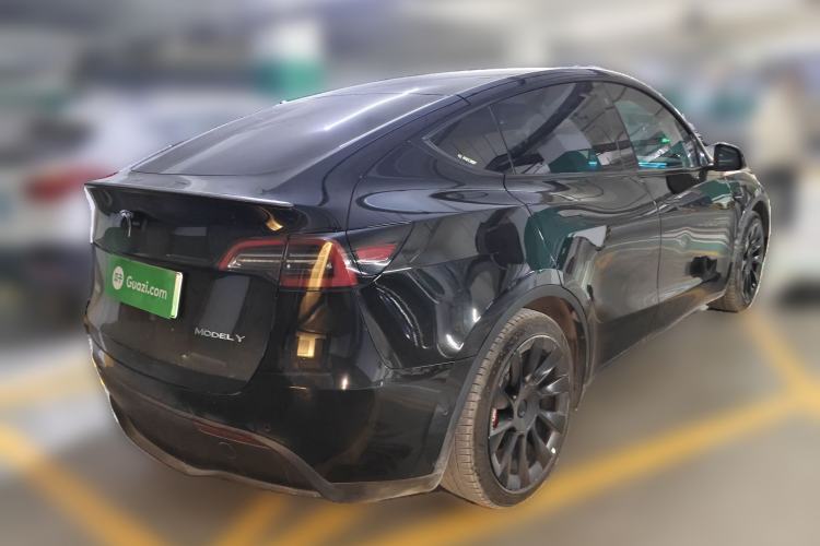 Used Tesla Model Y 2022 Rear-Wheel-Drive Version Rear Right 45 Deg