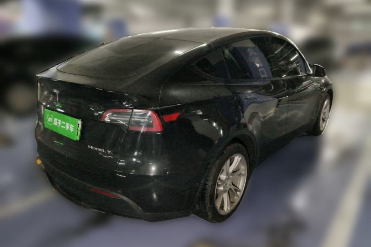Used Tesla Model Y 2022 Long-Range All-Wheel-Drive Version Rear Right 45 Deg