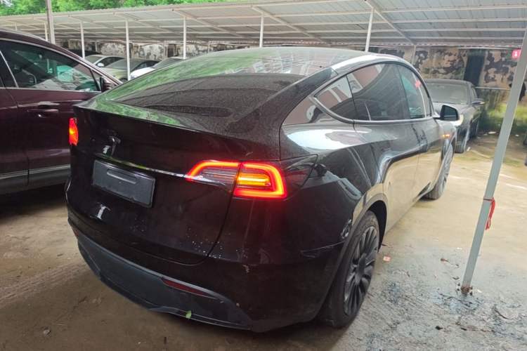Used Tesla Model Y 2022 Revised Version Rear-Wheel Drive Rear Right 45 Deg