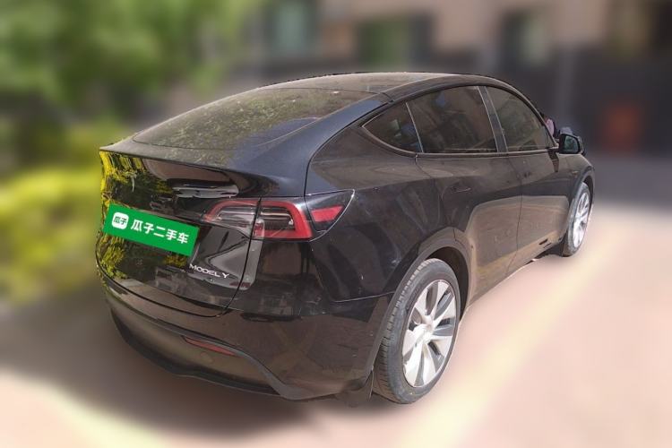 Used Tesla Model Y 2022 Rear-Wheel-Drive Version Rear Right 45 Deg