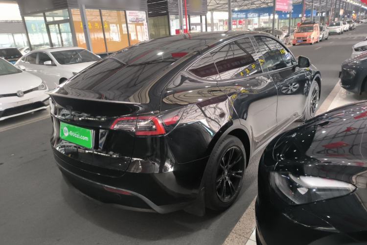 Used Tesla Model Y 2022 Rear-Wheel-Drive Version Rear Right 45 Deg