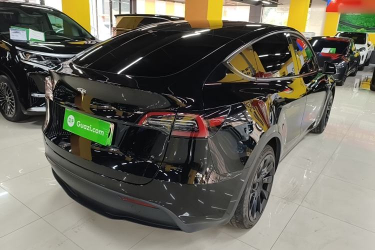 Used Tesla Model Y 2022 Rear-Wheel-Drive Version Rear Right 45 Deg