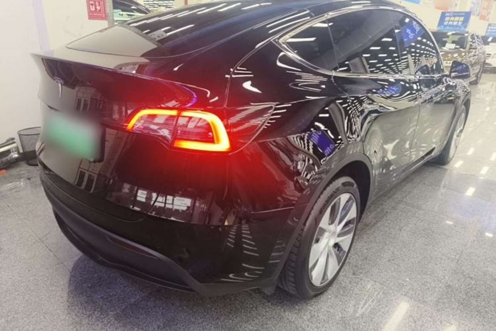 Used Tesla Model Y 2022 Revised Version Long-Range All-Wheel Drive Rear Right 45 Deg