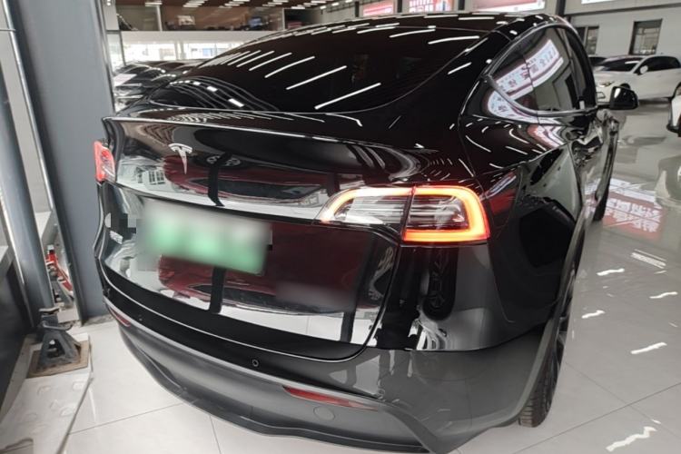 Used Tesla Model Y 2022 Rear-Wheel-Drive Version Rear Right 45 Deg