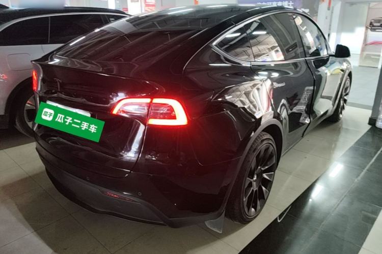 Used Tesla Model Y 2022 Rear-Wheel-Drive Version Rear Right 45 Deg