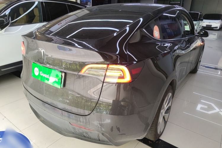 Used Tesla Model Y 2022 Long-Range All-Wheel-Drive Version Rear Right 45 Deg