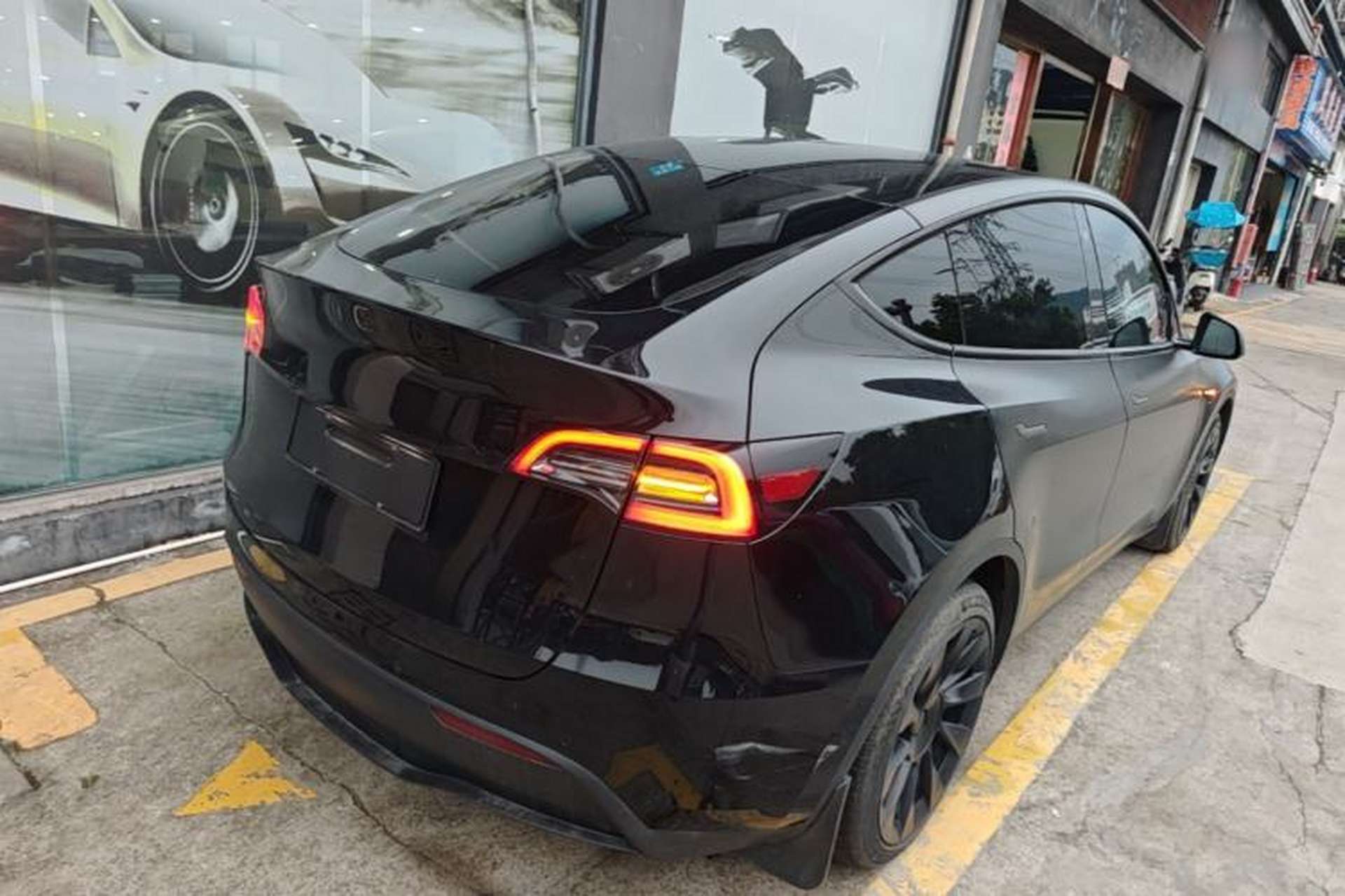 Used Tesla Model Y 2022 Revised Version Long-Range All-Wheel Drive Rear Right 45 Deg
