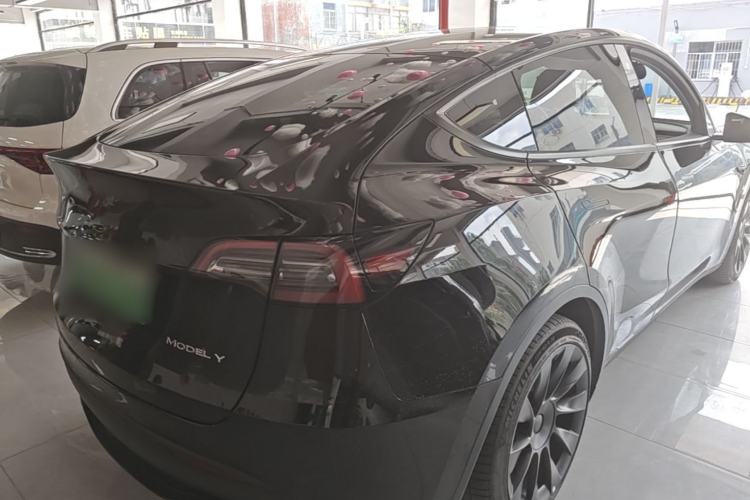 Used Tesla Model Y 2022 Rear-Wheel-Drive Version Rear Right 45 Deg