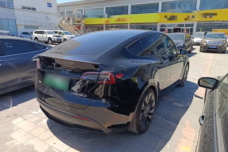 Used Tesla Model Y 2022 Performance High-Performance All-Wheel-Drive Version Rear Right 45 Deg