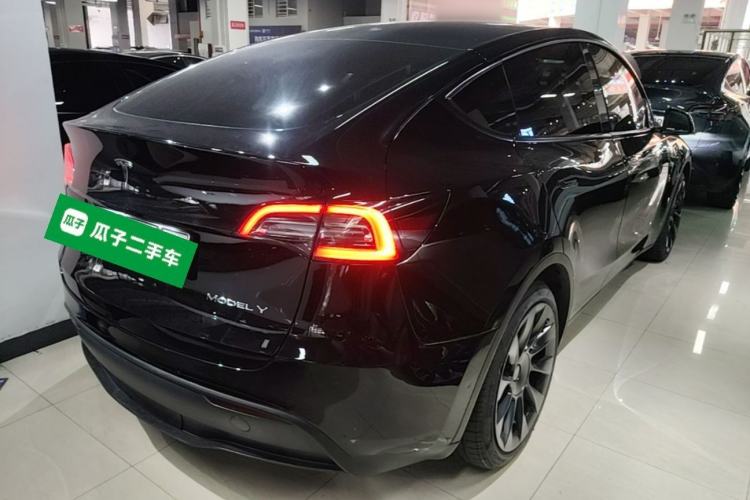 Used Tesla Model Y 2022 Rear-Wheel-Drive Version Rear Right 45 Deg