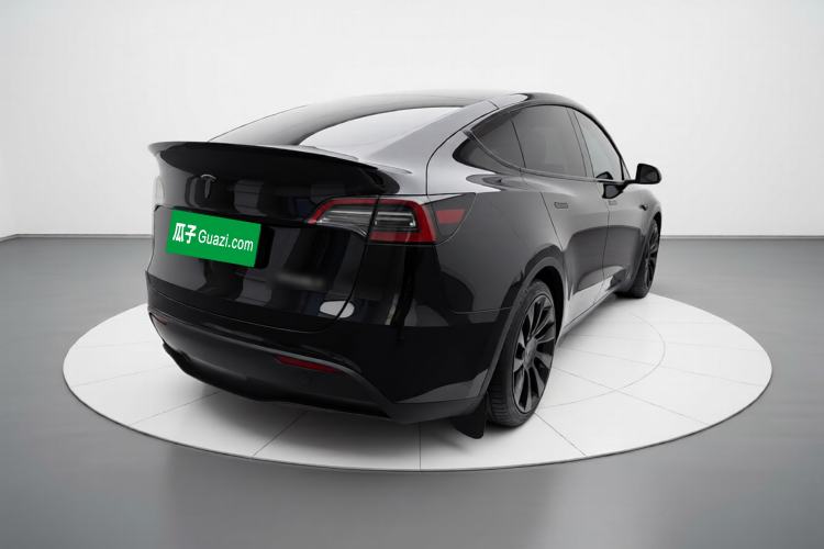 Used Tesla Model Y 2022 Rear-Wheel-Drive Version Rear Right 45 Deg
