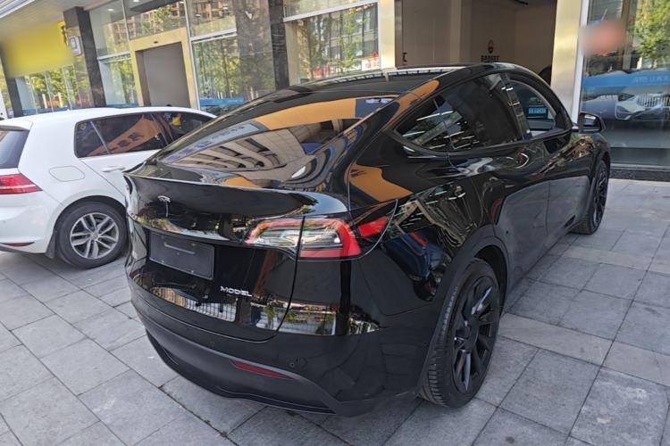 Used Tesla Model Y 2022 Rear-Wheel-Drive Version Rear Right 45 Deg
