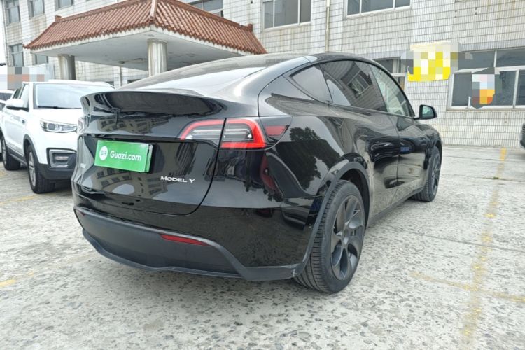 Used Tesla Model Y 2022 Rear-Wheel-Drive Version Rear Right 45 Deg