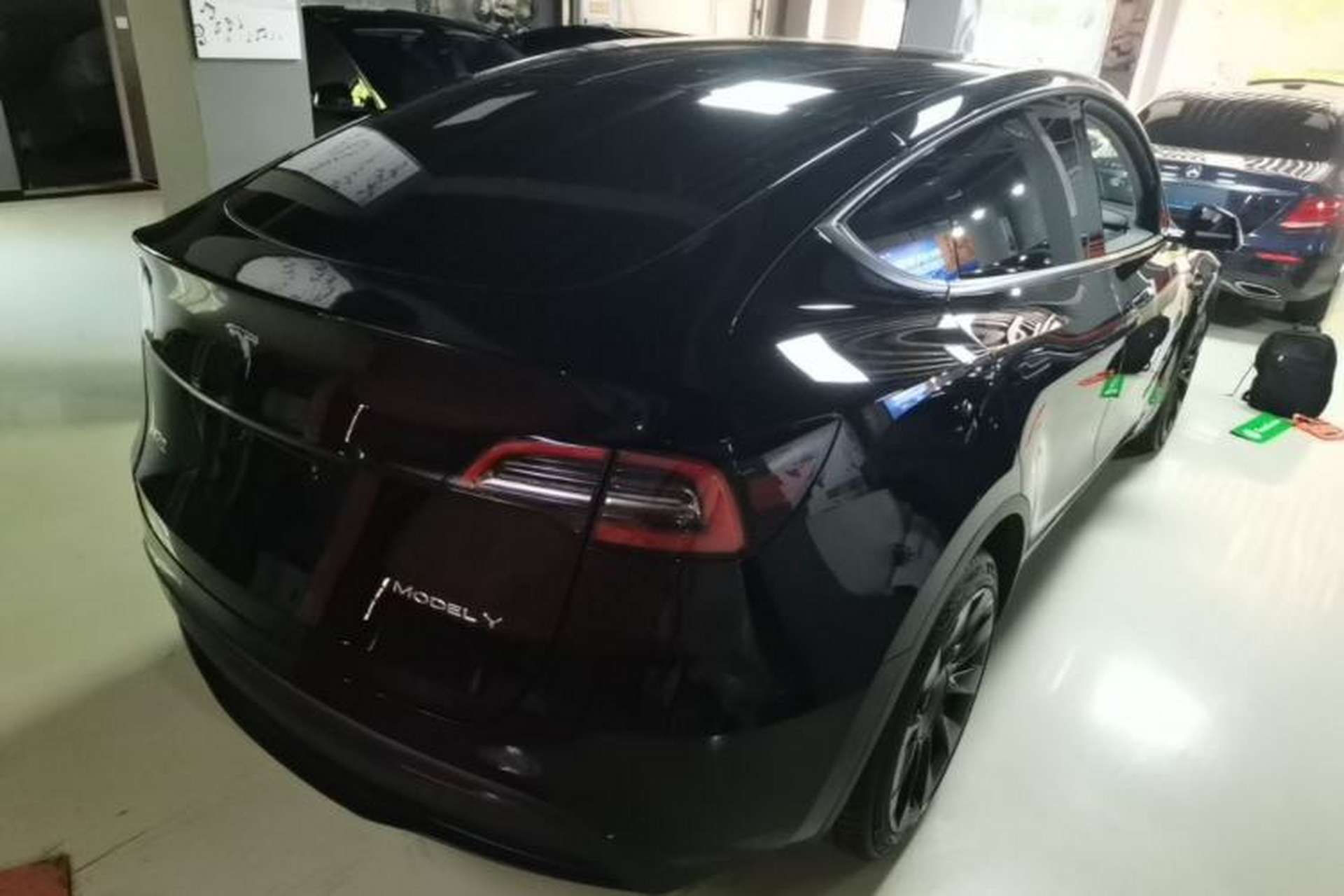 Used Tesla Model Y 2022 Long-Range All-Wheel-Drive Version Rear Right 45 Deg