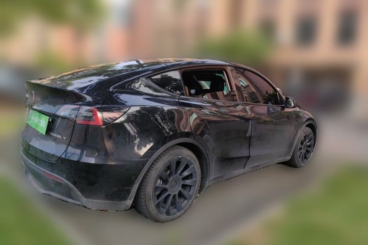 Used Tesla Model Y 2022 Rear-Wheel-Drive Version Rear Right 45 Deg