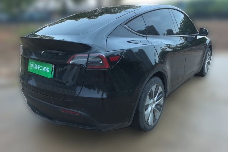 Used Tesla Model Y 2022 Rear-Wheel-Drive Version Rear Right 45 Deg