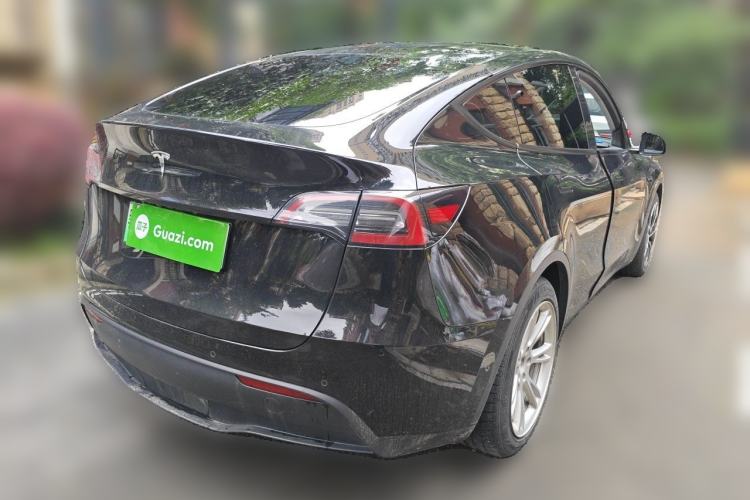 Used Tesla Model Y 2022 Rear-Wheel-Drive Version Rear Right 45 Deg