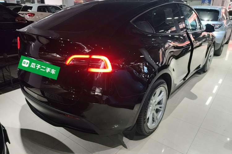 Used Tesla Model Y 2022 Revised Version Long-Range All-Wheel Drive Rear Right 45 Deg