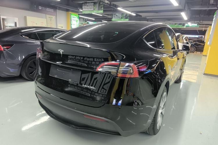 Used Tesla Model Y 2022 Rear-Wheel-Drive Version Rear Right 45 Deg